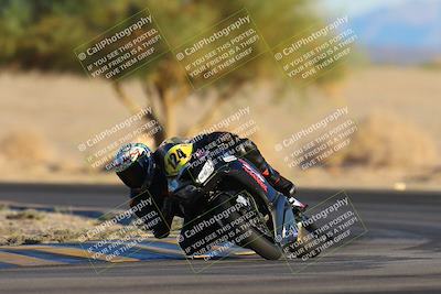 media/Dec-07-2024-CVMA (Sat) [[21c5f1ef85]]/Race 13-Amateur Supersport Middleweight/